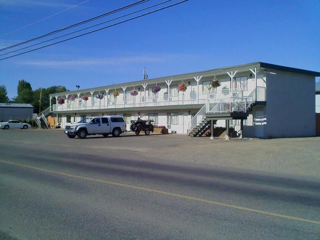 Caravan Inn เควสเนล ภายนอก รูปภาพ